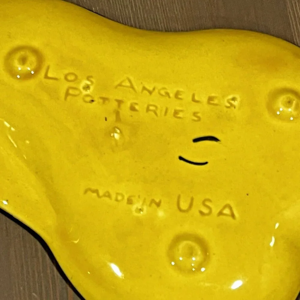 los angeles pottery approximately hand
